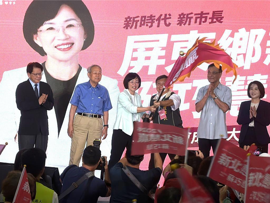 苏巧慧还躲？叶元之揭毒油效应：蓝营这2人能量愈来愈大毒油热议，秘书长潘孟安19