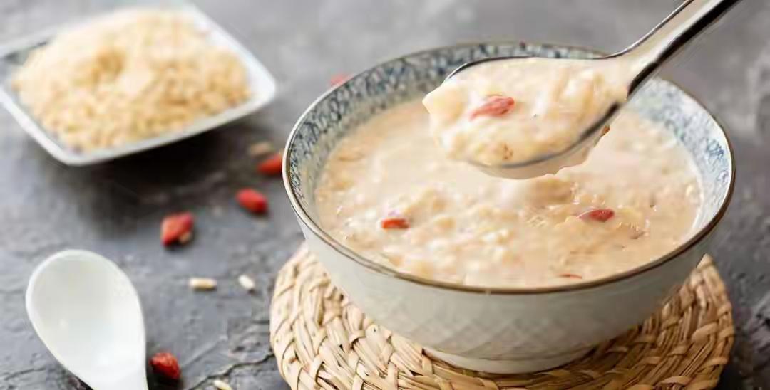 只花两天，坏胆固醇乖乖下降10%？燕麦这波操作，直接把体检报告打成爽文！1