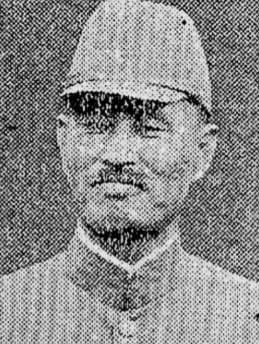 1939年江西安义，日军联队长饭野贤十突发“雅兴”，举枪当街射杀8名溃兵。瞄准第