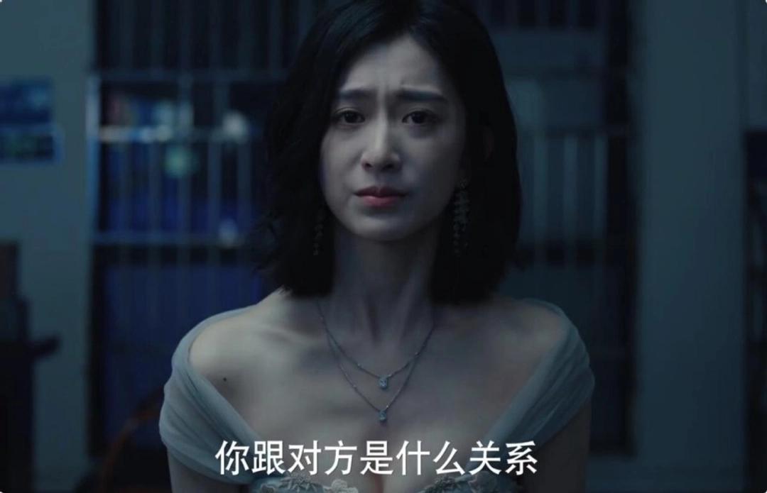 辛芷蕾新剧《女神蒙上眼》开播了。数据是真能打，芒果TV两小时破800万播放，湖南