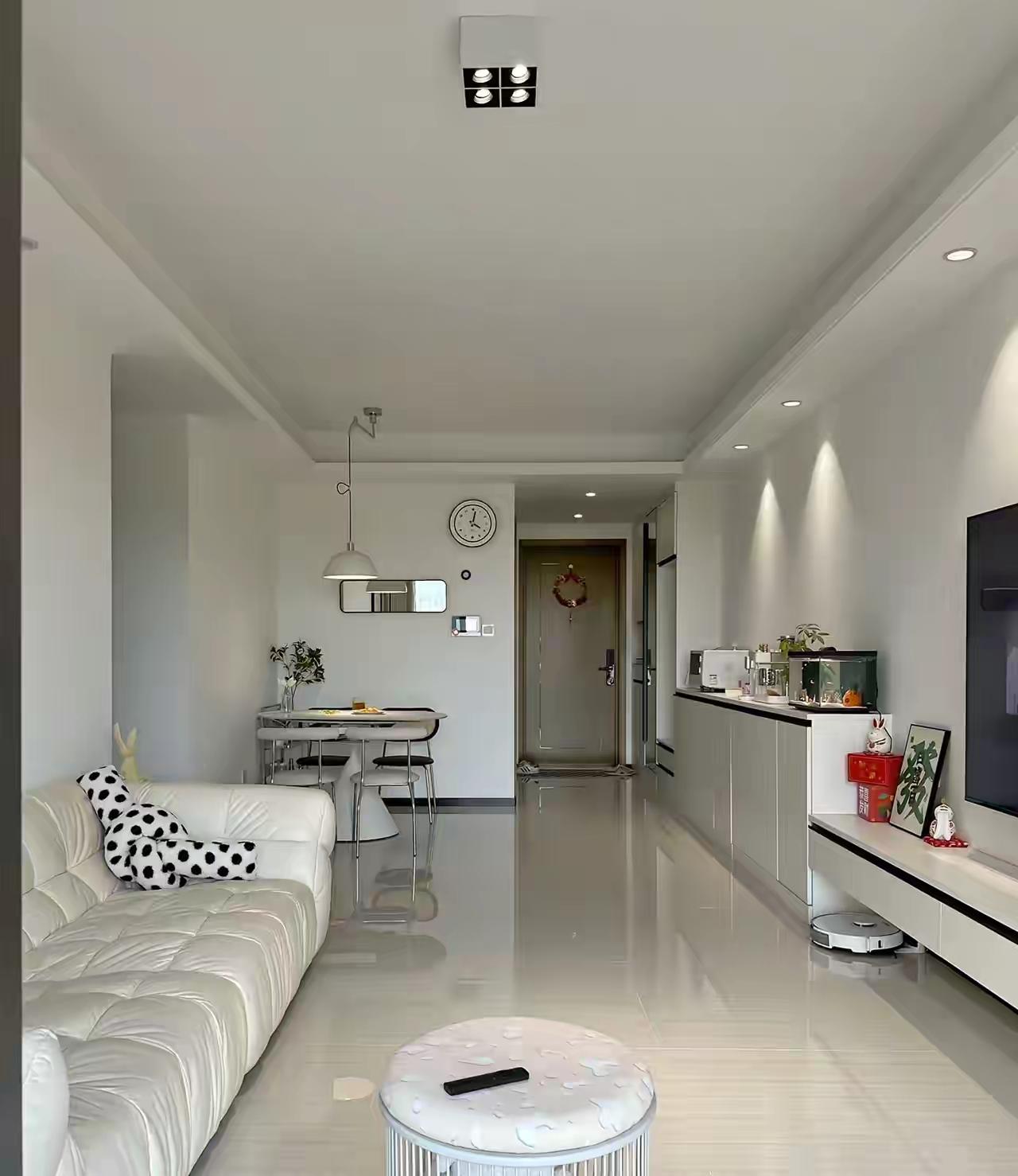 楼上李阿姨把价值120万的房子过户给了女儿，但特意给自己保留了永久居住权。可谁想