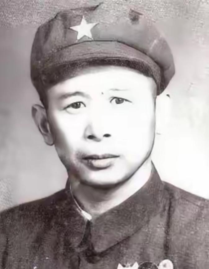 386旅缺干部，陈赓看上一悍将，朱德：人给你，但不能让他当主官。1940年的冬天