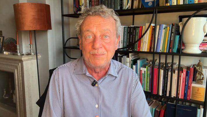 萨巴蒂尼：国际米兰刚刚大比分赢了拉齐奥，但这说明不了什么。蓝黑军团在意甲的优势