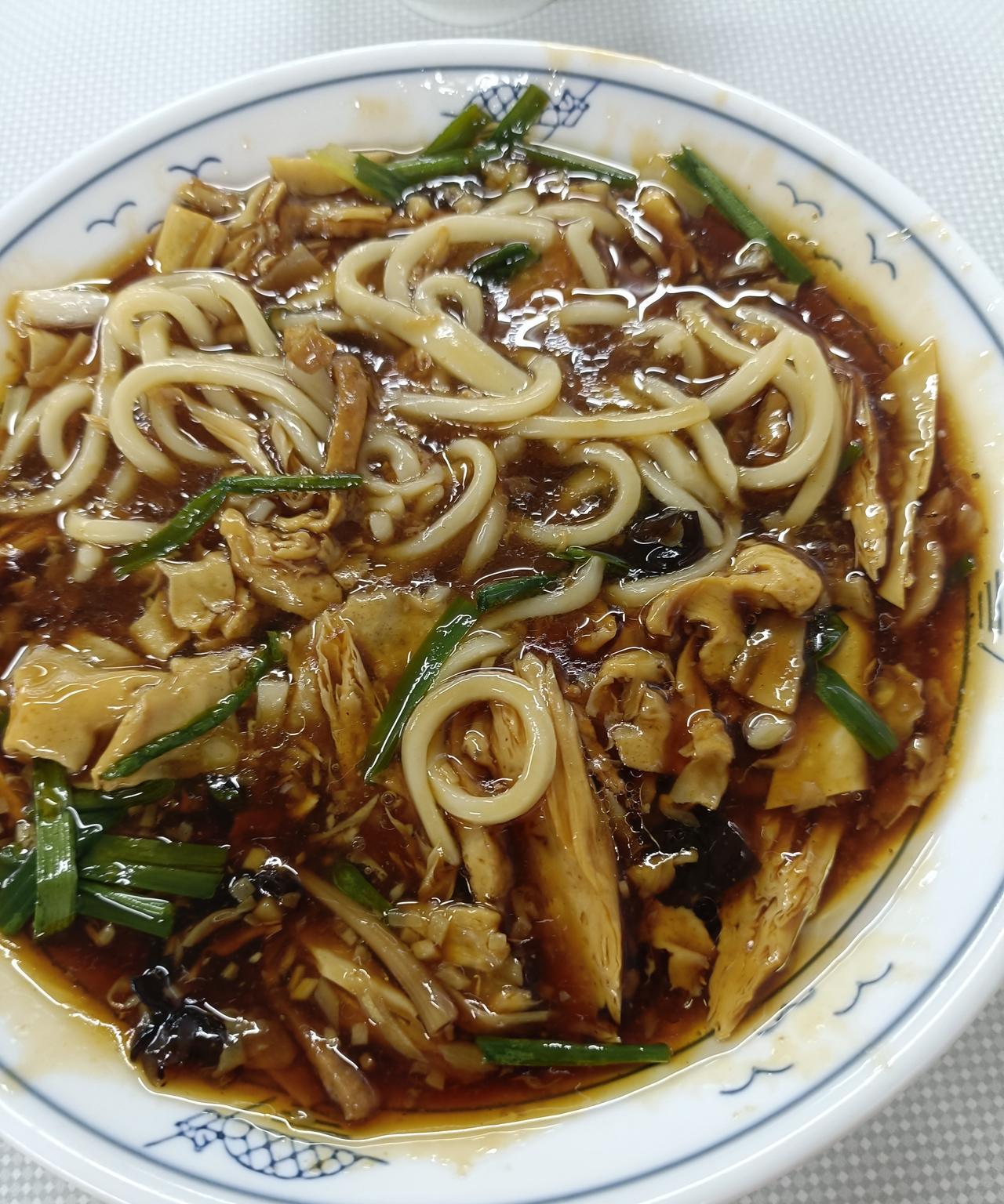 啥叫心理伤害40年前，我上幼儿园的时候，天天吃打卤面，吃了三年然后，作为面食