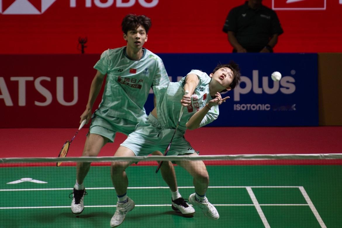 胡林组合稳扎稳打，再胜一对马来西亚的男双组合打进半决赛！胡珂源/林祥毅在泰国大