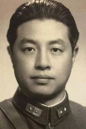 刘若英身世曝光，全网震惊！你敢信吗？那个唱着《后来》的刘若英，爷爷居然是黄埔