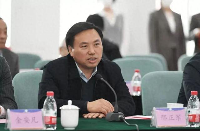 邢正军主政连云港: 现代化国际新港城建设的挑战与希冀