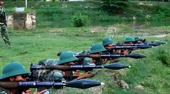 一旦爆发大战，越南还能战胜超级大国吗？张召忠四字点醒国人。如果再爆发一次“对越自