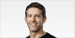 苹果新CEO特纳斯被选中的原因，就一个词：果断。熟悉他的人说：库克面对A