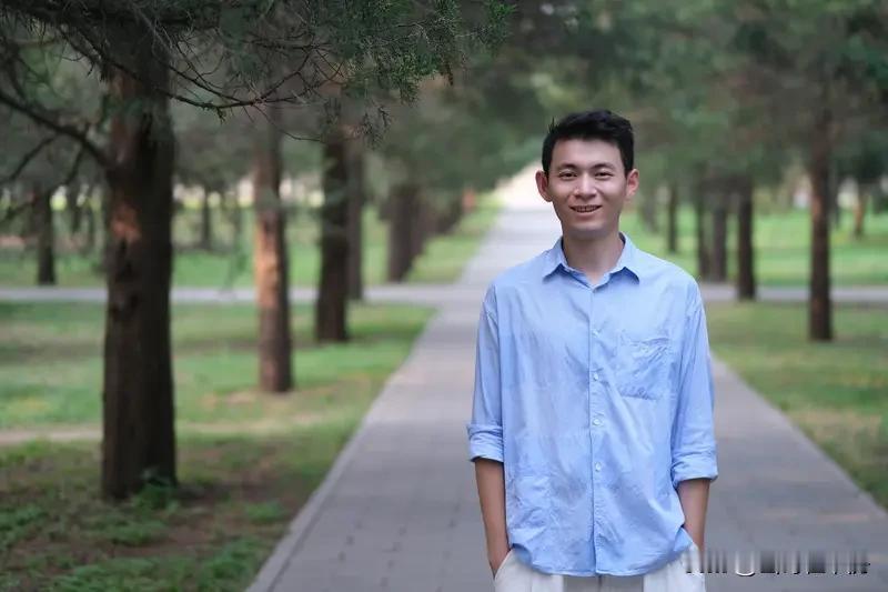 你如何看待26岁当博导现象26岁当博导这事，网上讨论可热闹了。就说浙江大学的闵