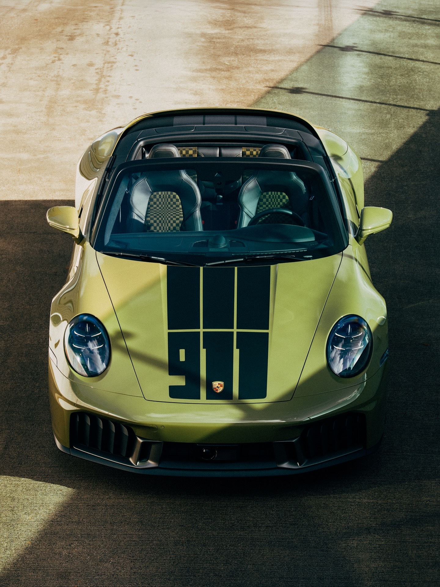 保时捷911精神70纪念了一位传奇的遗产，以现代的方式诠释了911可能成为的样子