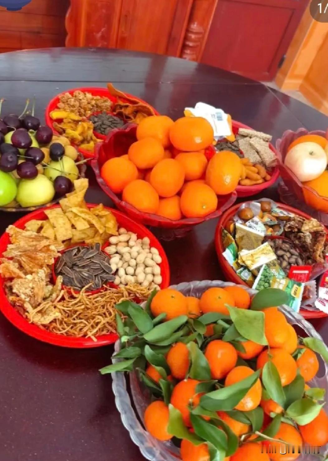 黄金三行：儿媳用三个月工资换了个包，婆婆在家族群发了段《戒奢训》。那个从菜市