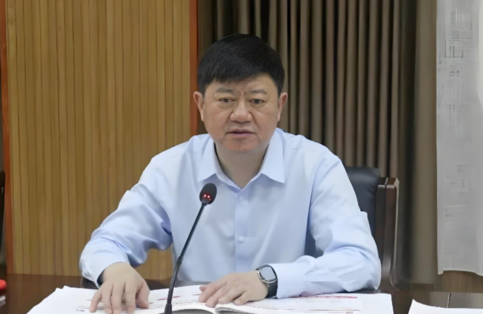 江西省会南昌反腐频频: 市委常委吴建平, 市委副秘书长, 市政府秘书长、副秘书长接连落马