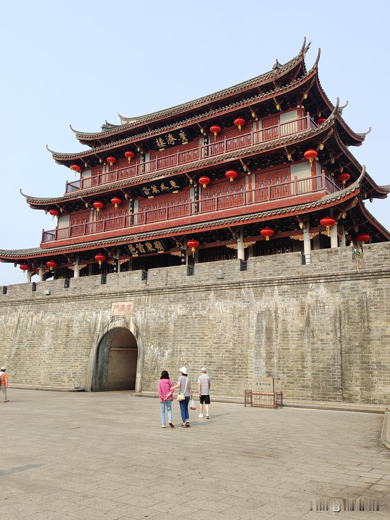 “凤城”随笔：叨叨几句古城商业化，下次还要来潮州。先明确，潮州古城没有过度商业