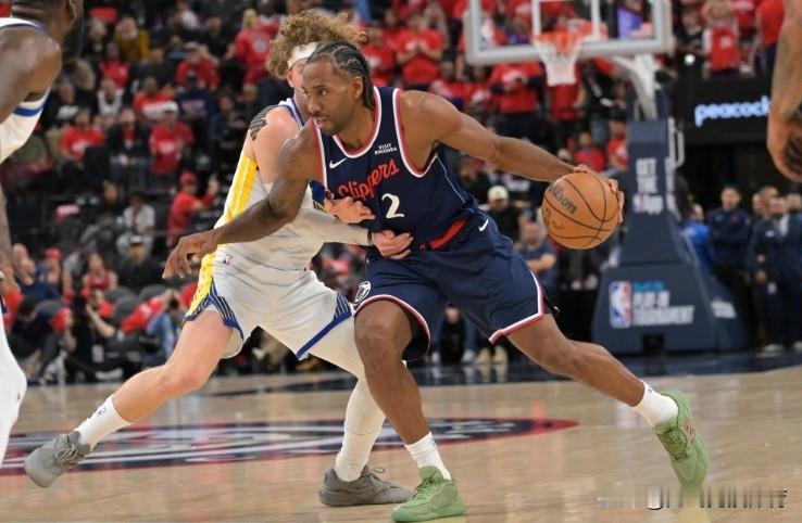 大鱼来了！NBA休赛期或将被摆上交易货架的五大超巨！1：伦纳德合同还剩一年的