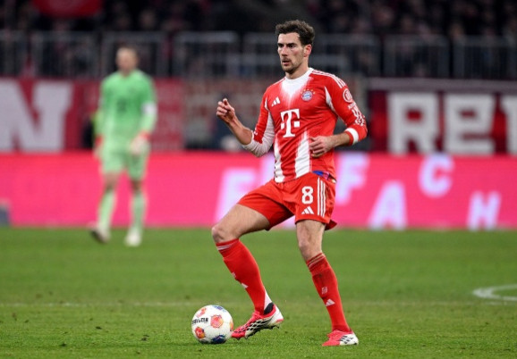 据意大利记者斯基拉报道，米兰为格雷茨卡开出500万欧年薪。米兰正在努力敲定今夏免