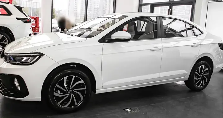 朗逸新锐版限时6.98万起！德系底盘+爱信6AT，家用首选？