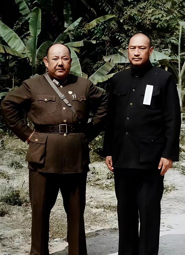 历史上两位臭名昭著的西北军阀——“青海王”马步芳和“宁夏王”马鸿逵。马鸿逵略