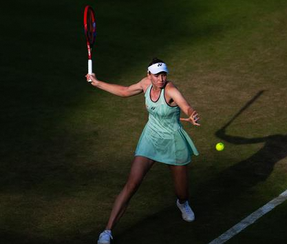 生日出战！莱巴金娜直落两盘霸气晋级WTA500柏林站次轮