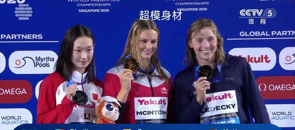新加坡游泳世锦赛第一天泳池大战结束，男女4×100自由泳接力冠军都是澳大利亚
