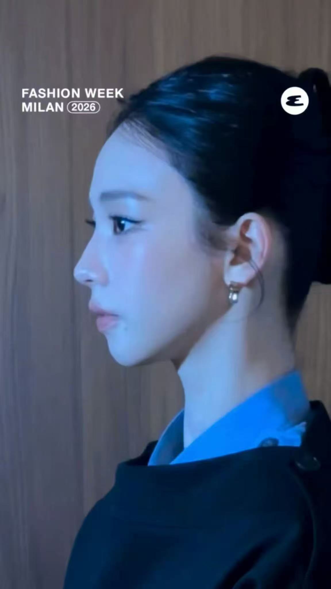 柳智敏米兰时装周G社图柳智敏身穿Prada2026春夏女装系列裙装出席202