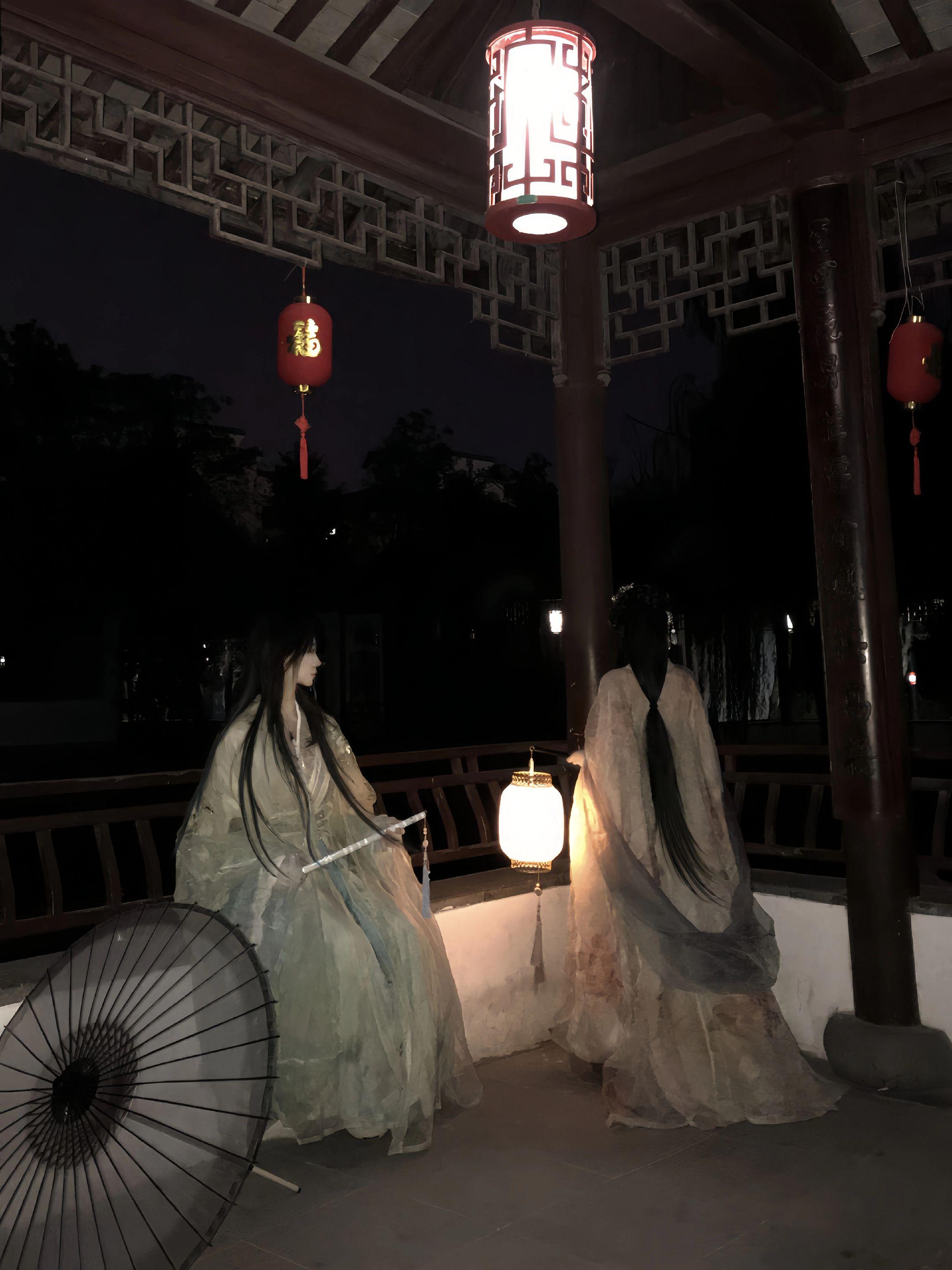 “你说相逢自有时，可我只觉枯木难逢春”