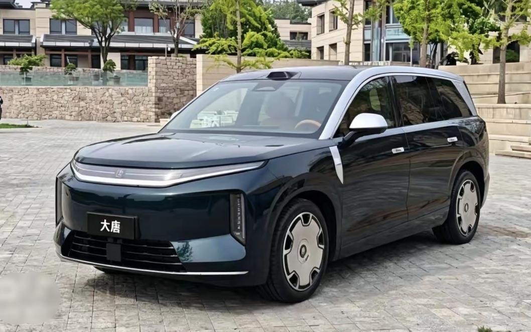 说个残酷的真相，面对华境S、零跑D19和大唐EV，15万～30万区间的大型SUV