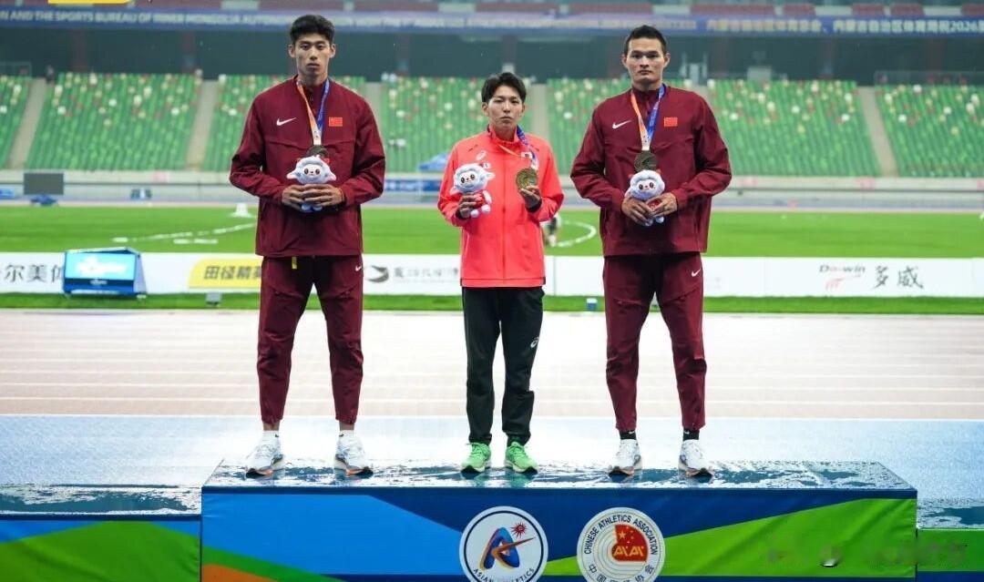 亚洲U23田径锦标赛男子十项全能比赛，中国队的王佳伟和朱程浩分别以7286和7