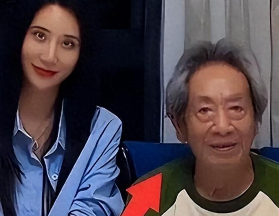 68岁的老戏骨王奎荣娶了娇妻，这本就足够吸睛，更让人跌破眼镜的是，年轻貌美的妻子