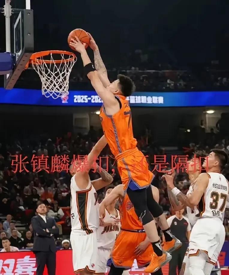 弗格和张镇麟的日子不好过啊！上海男篮爆冷输给同曦，全队上下士气全无，尤其是弗格