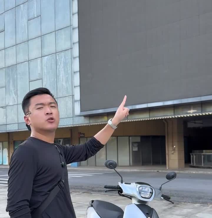 你问我五羊本田m125算个什么东西？听好了，雅马哈巧合给得了的动力颜值，本田给雅
