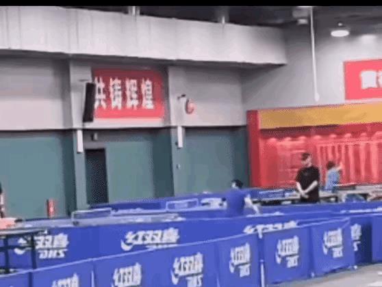 又见最好的莎莎！美满结束后，小石头回到海南拍宣传片，大头空降深圳参加奈斯活动，