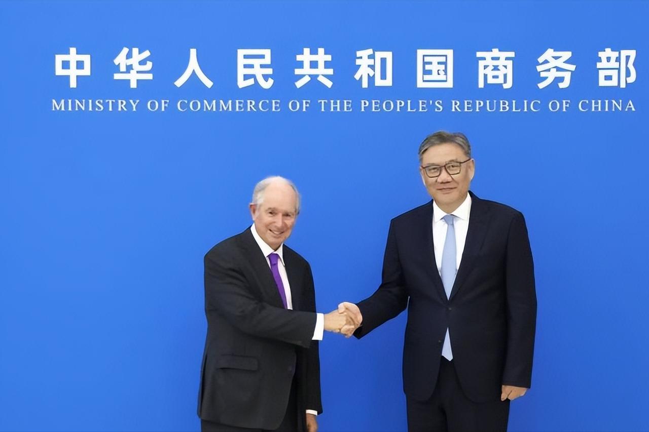 特朗普还没来，他最大的金主先到了！4月23日苏世民专机直接落地北京，何立峰副总理