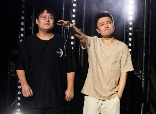 笑笑: B站突然动手扣除了6月所有工资 以后我要每月播50小时