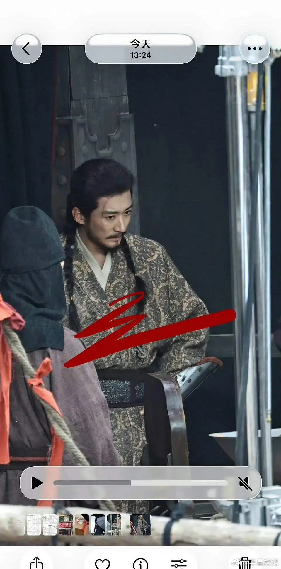 不是，这装扮还以为是吴京也来演古偶了