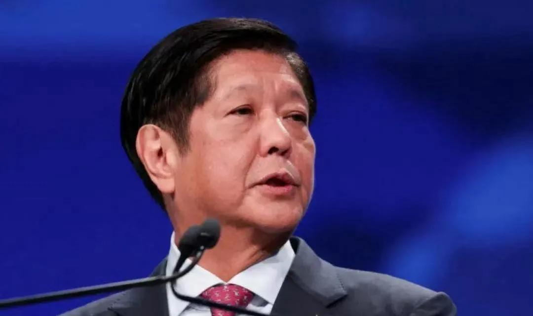 马科斯访美前，菲方通牒先发往中国，战场已经扩大，中方没有退路马科斯要访美见特朗