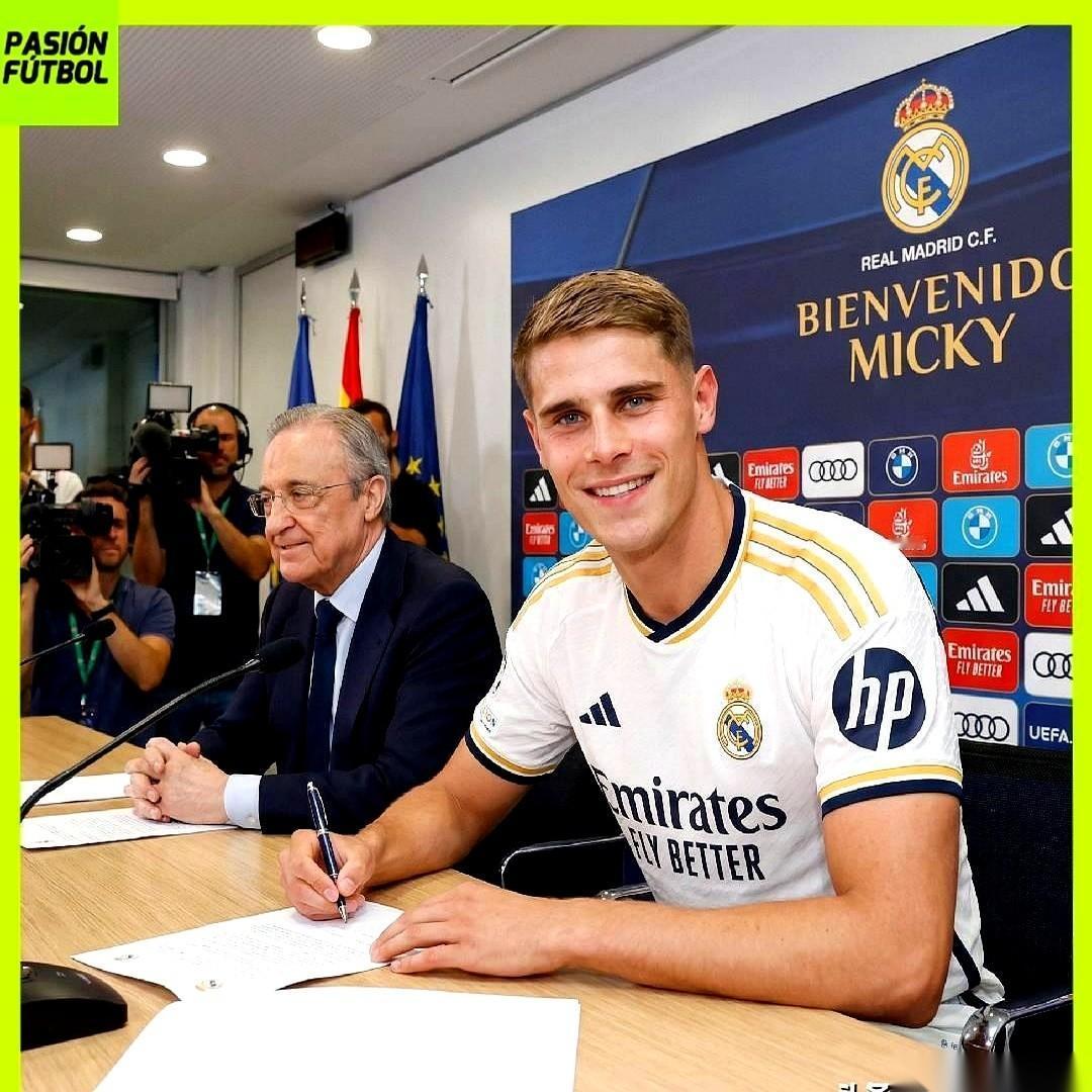 5000万，就砸他。皇马这次冬窗，不装了，摊牌了。目标就一个，热刺那个荷兰小