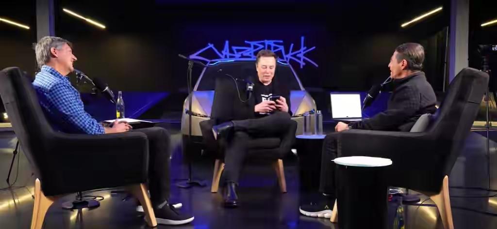 马斯克：中国AI算力领先世界马斯克都说了，中国AI算力要领先世界啦！他觉得关键