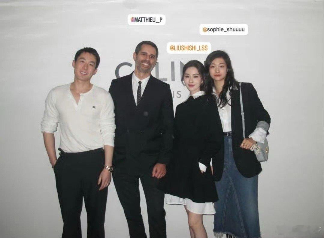刘诗诗和CELINE大中华区总经理合影又来了，还一起逛店，距离合影上次还是上个月