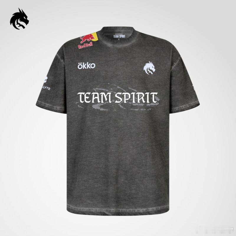 给兄弟们抽一个雪碧队服！关注评论即可！dota2