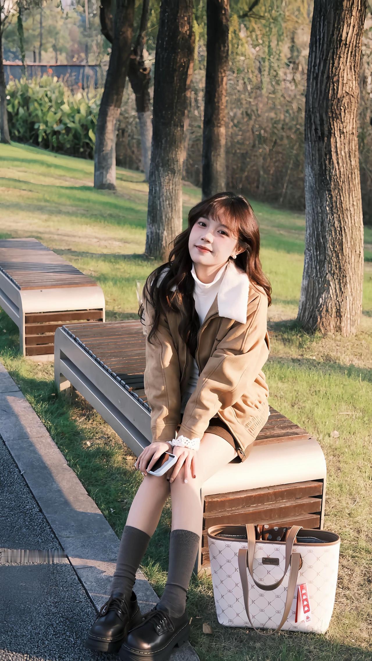 当故事到达结局时人们总回想起开始我在出片前线