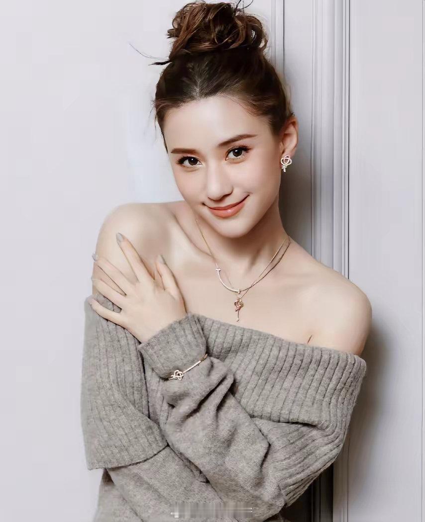 何超莲，​我是越来越不理解她了​明明是豪门千金，她进娱乐圈到底是图啥呢？​​​