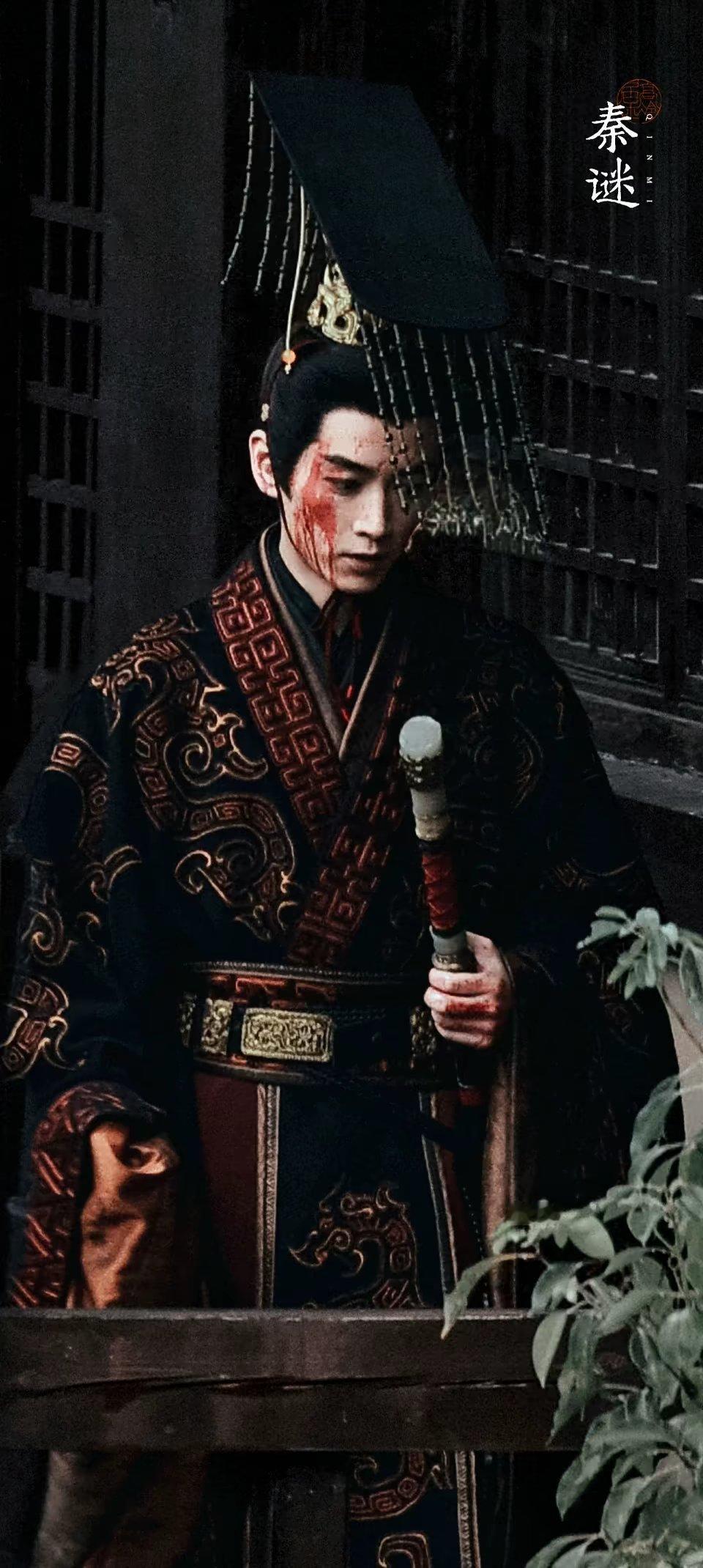 陈晓真的莫名好适合赢政啊！我一直觉得陈晓长的十分柔和，温润如玉，谦谦君子。到