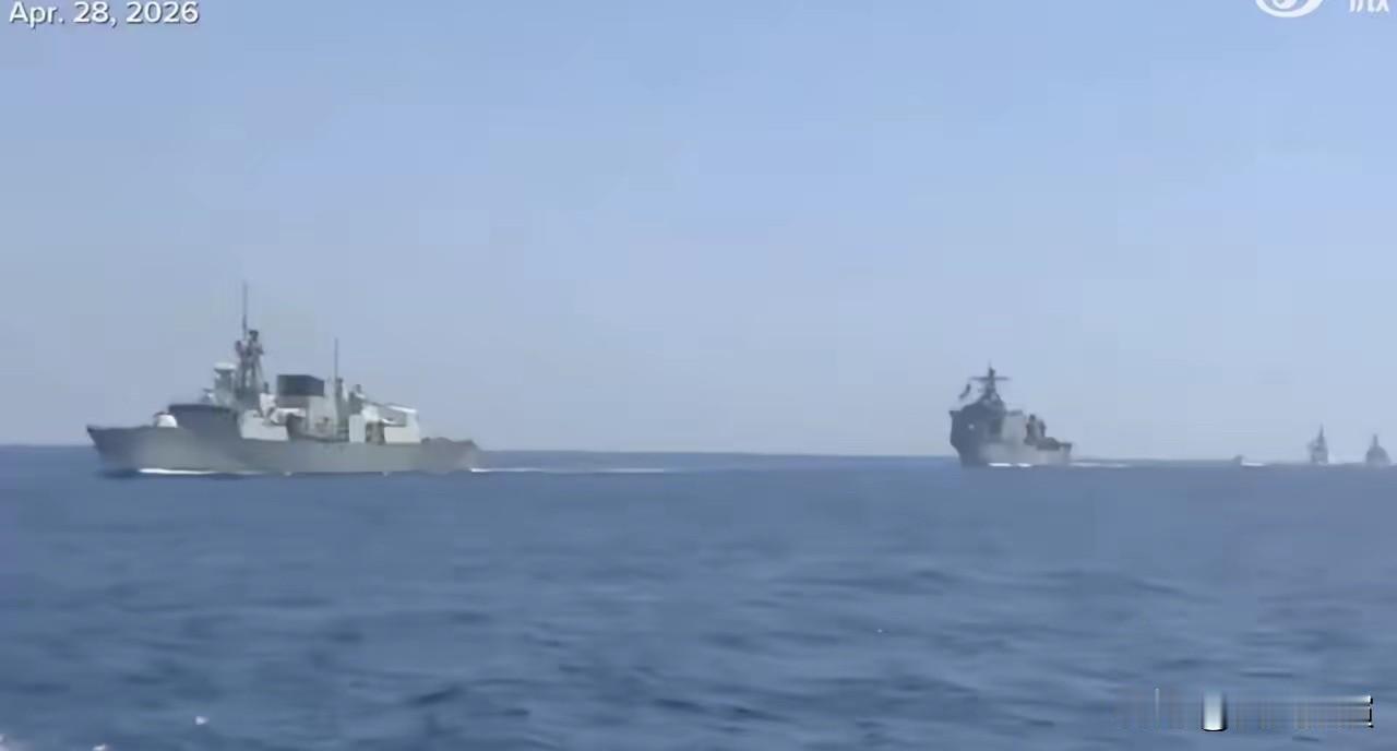 中方监视阵容超过美菲演习力量，菲律宾舰长气的直结巴：从来没见过这样的！最近七