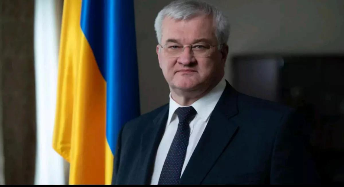 《费加罗报》报道，当地时间4日，乌克兰外长瑟比加，在布鲁塞尔参加欧洲安全峰会时宣