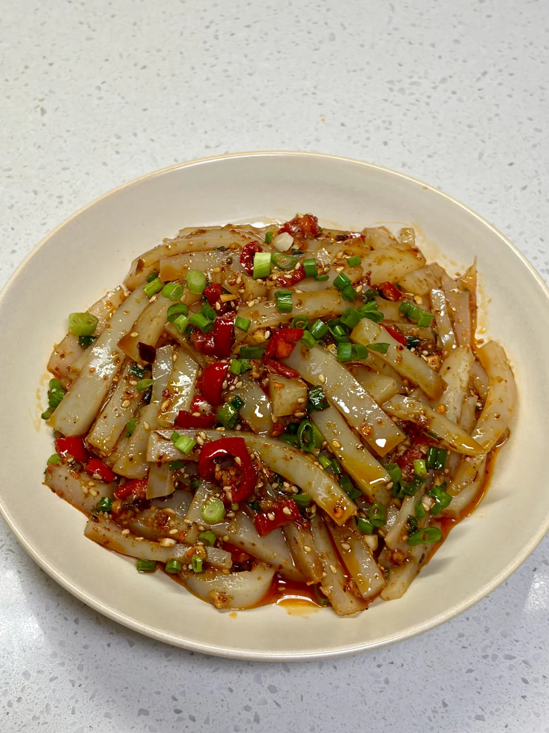 简单又好吃的凉拌凉粉，附详细做法～
