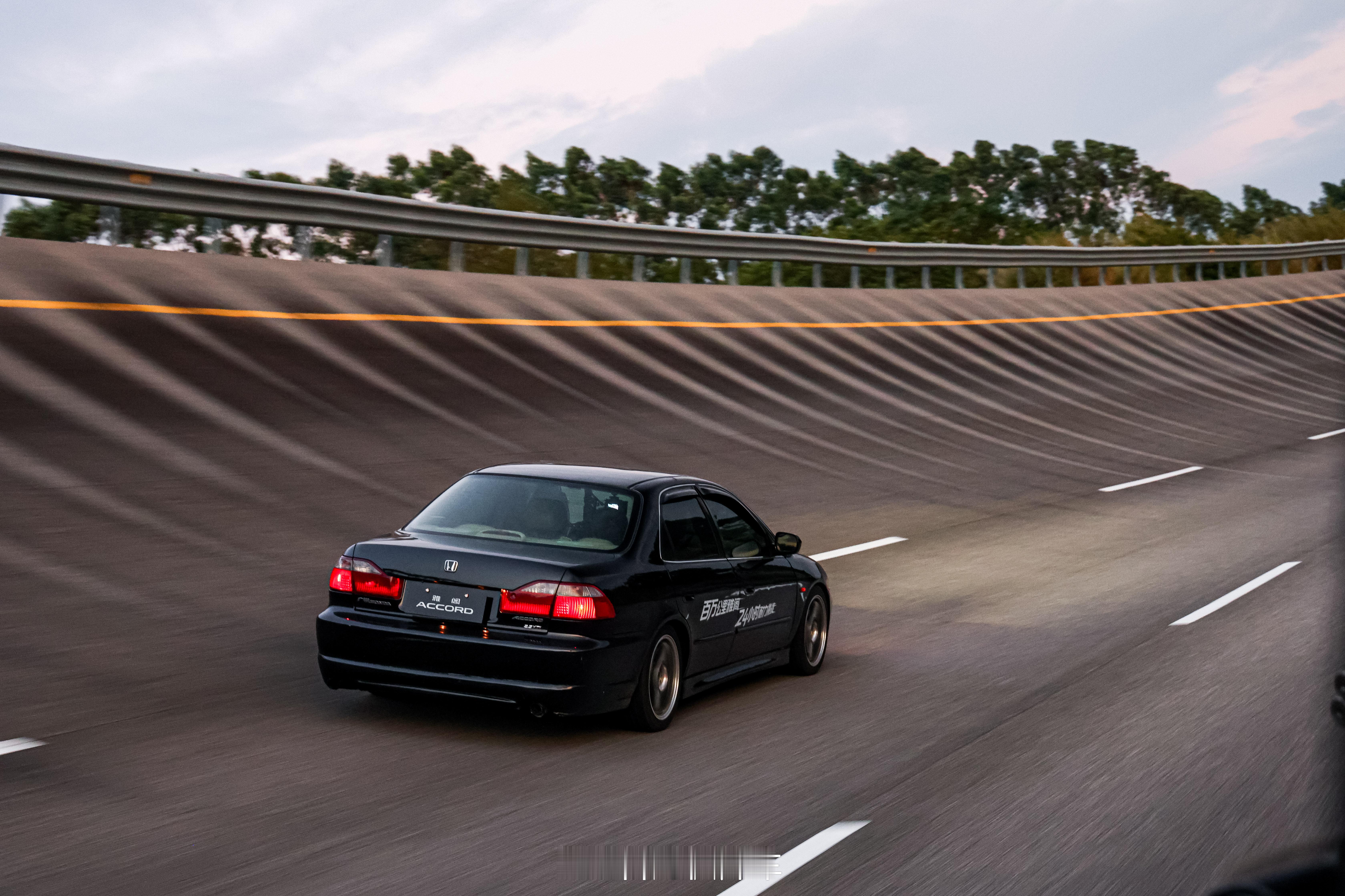 百万公里雅阁狂开24小时，虽然是整活，但广本这品质真没话说[666]汽场全开雅阁