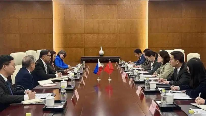 ☁中菲在泉州谈判，菲律宾提出两大蛮横要求！第一个要求，是让中国帮忙。菲律宾