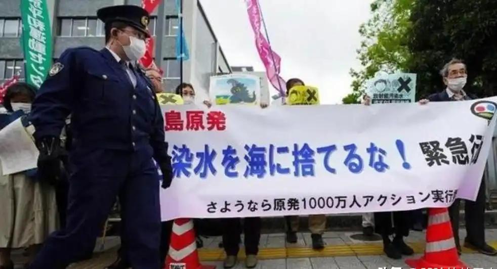 日本排放核水后，奇怪的事发生了：刚开始各国对其海鲜避之不及，如今2年过去，核水已