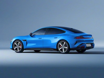 一句话结论：2026款小米SU7值得买，但要看你的需求和预算。